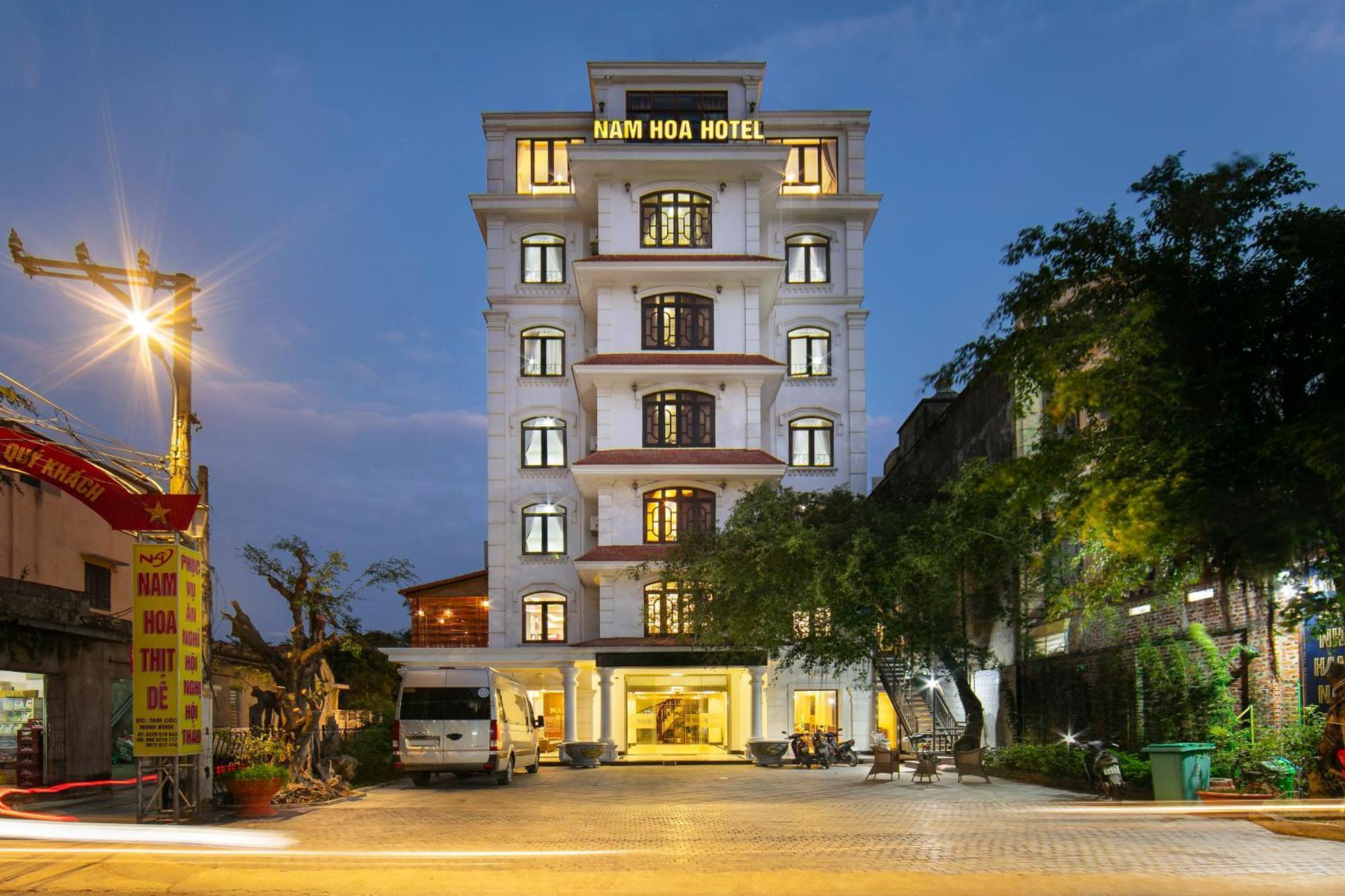 Nam Hoa Hotel Ниньбинь Экстерьер фото
