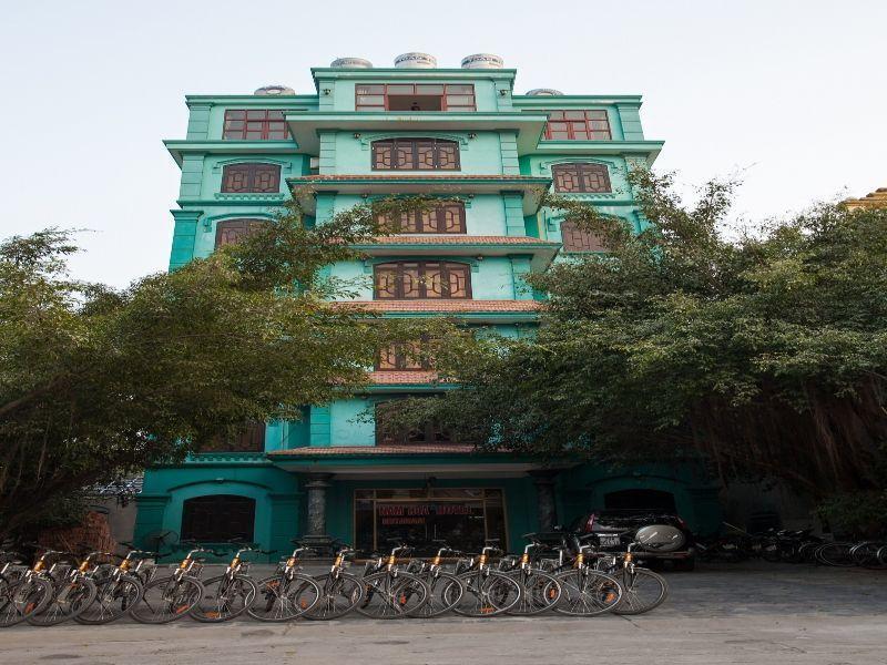 Nam Hoa Hotel Ниньбинь Экстерьер фото
